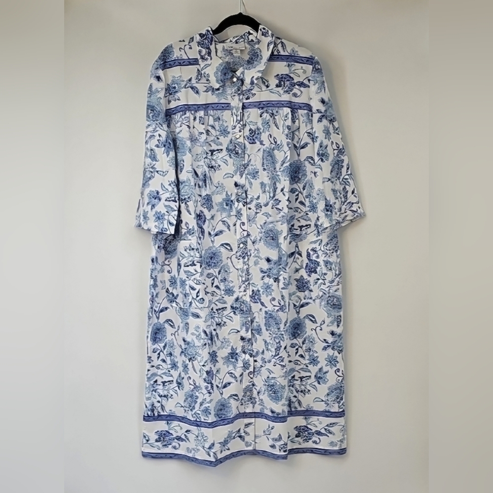 TOG Shop White with Blue Floral Print Button Front Mumu w‎ Front Pockets Sz:1X